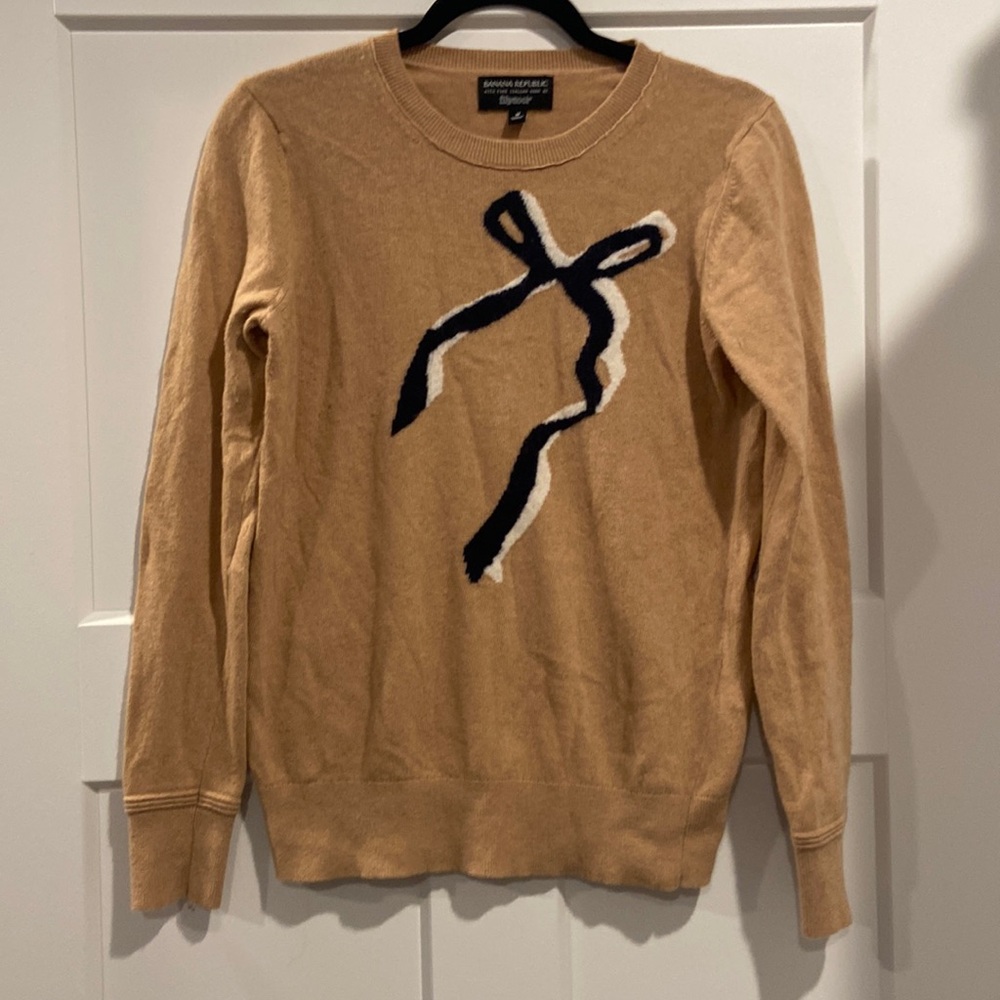 Banana Republic Camel Sweater with Black & Cream Bow Detail